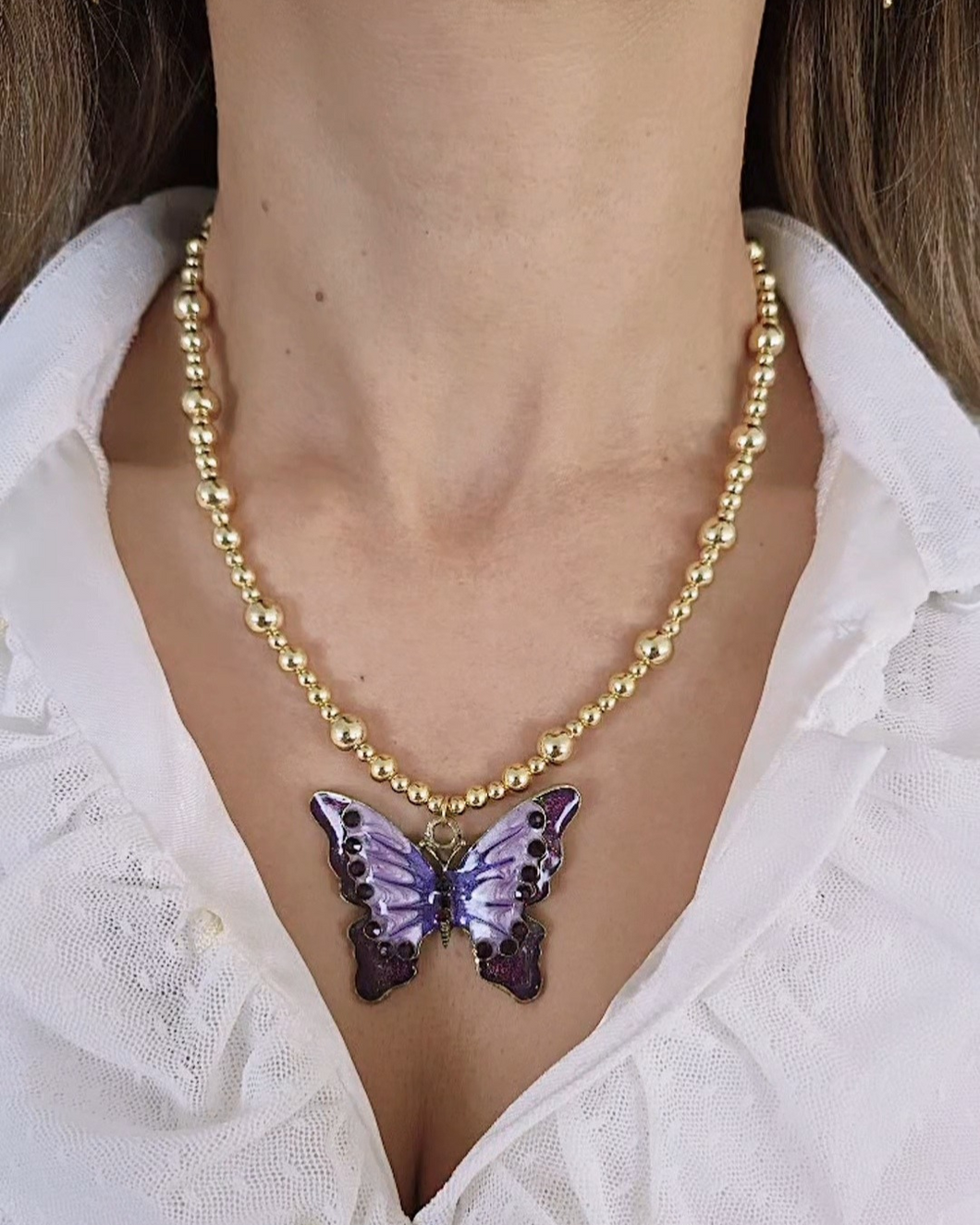 Collar mariposa morada