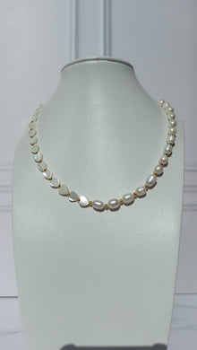 Collar pearl-heart