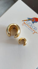 Cargar imagen en el visor de la galería, Aretes simuladores earcuffs doble luna