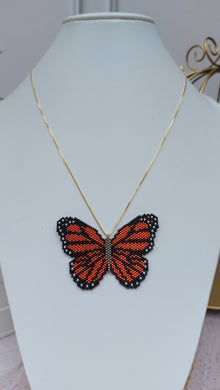 Collar Mariposa Monarca