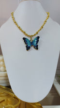 Cargar imagen en el visor de la galería, Collar 🦋 Mariposa