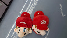 Cargar imagen en el visor de la galería, Pantuflas Mario Bross 22-24 cm