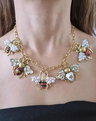 Collar dijes 5 abejas
