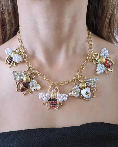 Collar dijes 5 abejas