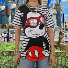 Cargar imagen en el visor de la galería, Blusa camiseta Mickey lentes