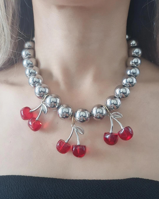 Collar 3 dijes cereza
