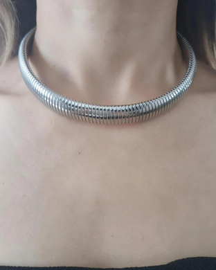 Collar gargantilla plateada