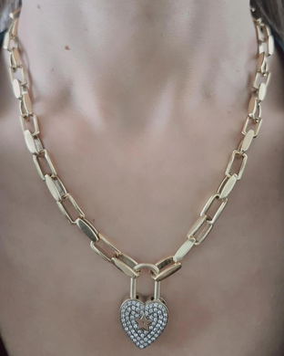 Collar candado corazón cd