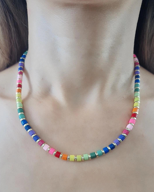 Collar de colores