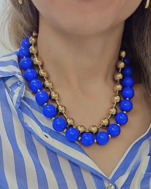 Collar estilo chicle azul