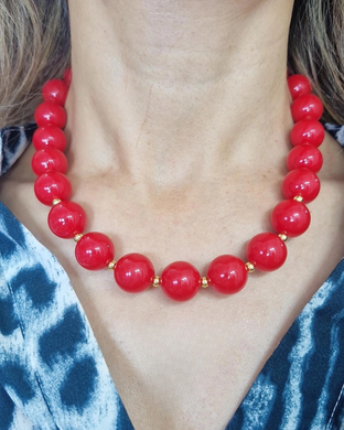 Collar estilo chicle rojo