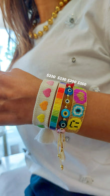 Set de 4 pulseras happyface colores