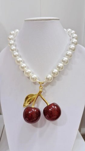 Collar cherry chunky