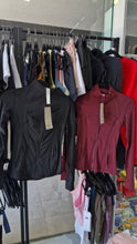 Cargar imagen en el visor de la galería, Sueter lulu vino 1XS y 1Ch